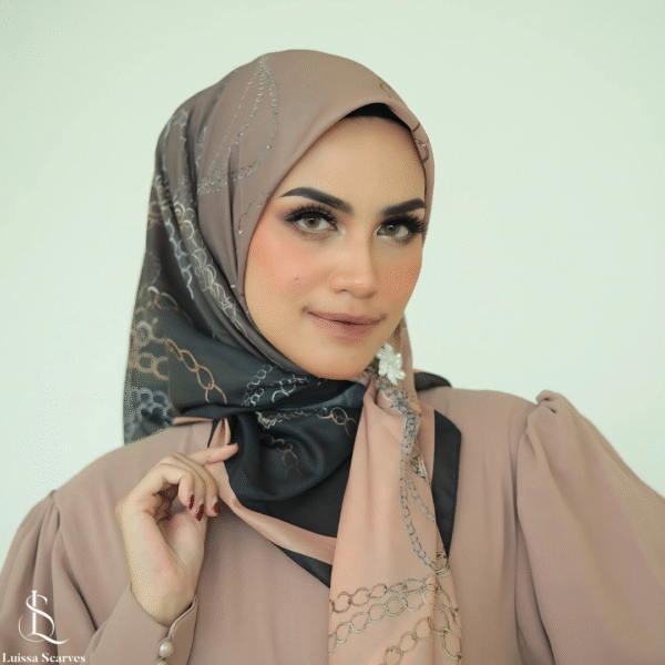 Luissa Chain Pure Comfort Hijab Segi Empat 120cm