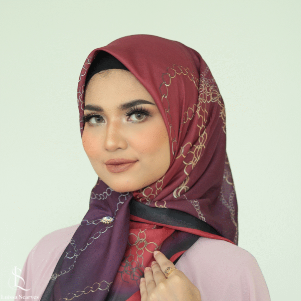 Luissa Chain Pure Comfort Hijab Segi Empat 120cm - Gambar 3